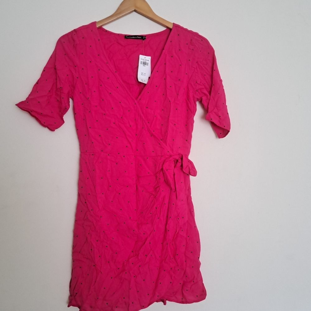Abercrombie & Fitch pink polka dot wrap dress